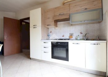 Two-room apartment Via Canale, Casalgrande - photo 2
