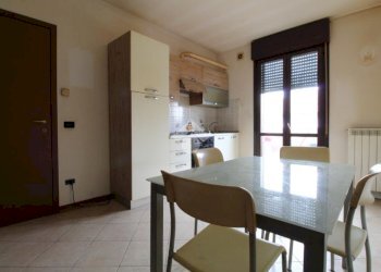 Two-room apartment Via Canale, Casalgrande - photo 4
