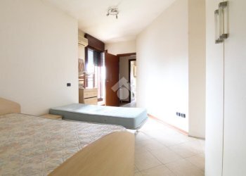 Two-room apartment Via Canale, Casalgrande - photo 9