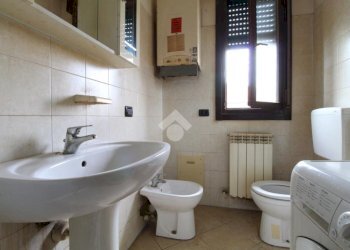 Two-room apartment Via Canale, Casalgrande - photo 13