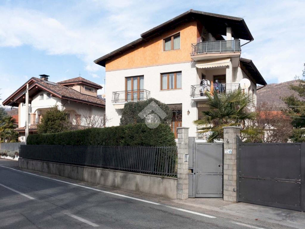 Three-family Villa Corso borla, Balangero - photo 1
