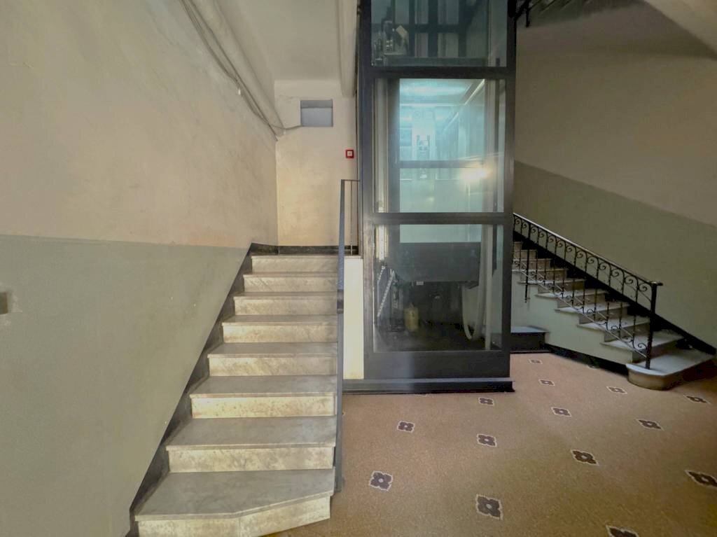 Three-room apartment via Arnaldo da Brescia, Genova (neighborhood Albaro) - photo 3