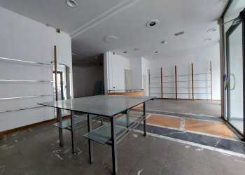 interno - Locale Commerciale Imola - foto 1