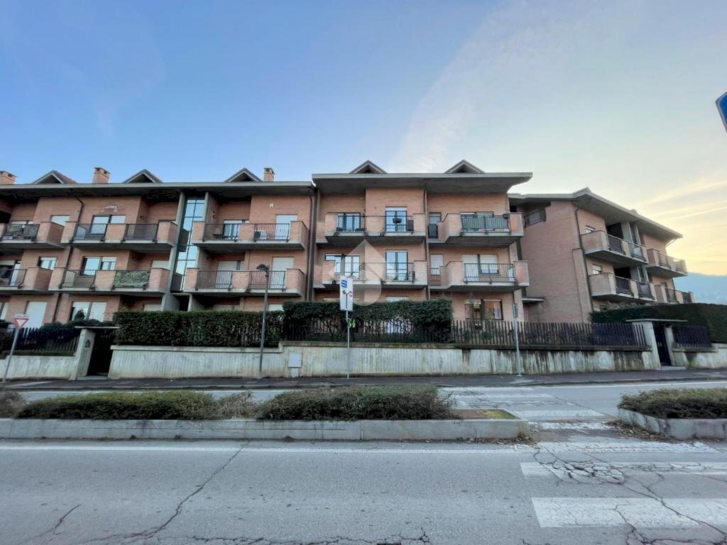 Three-room apartment Via bonatto, San Secondo di Pinerolo - photo 1