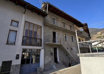 Casa semi indipendente Via della Libertà, 80a, Saint-Pierre - foto 8