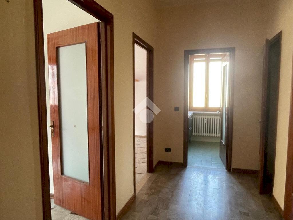 Three-room apartment Via cattaneo, Moncalieri - photo 3