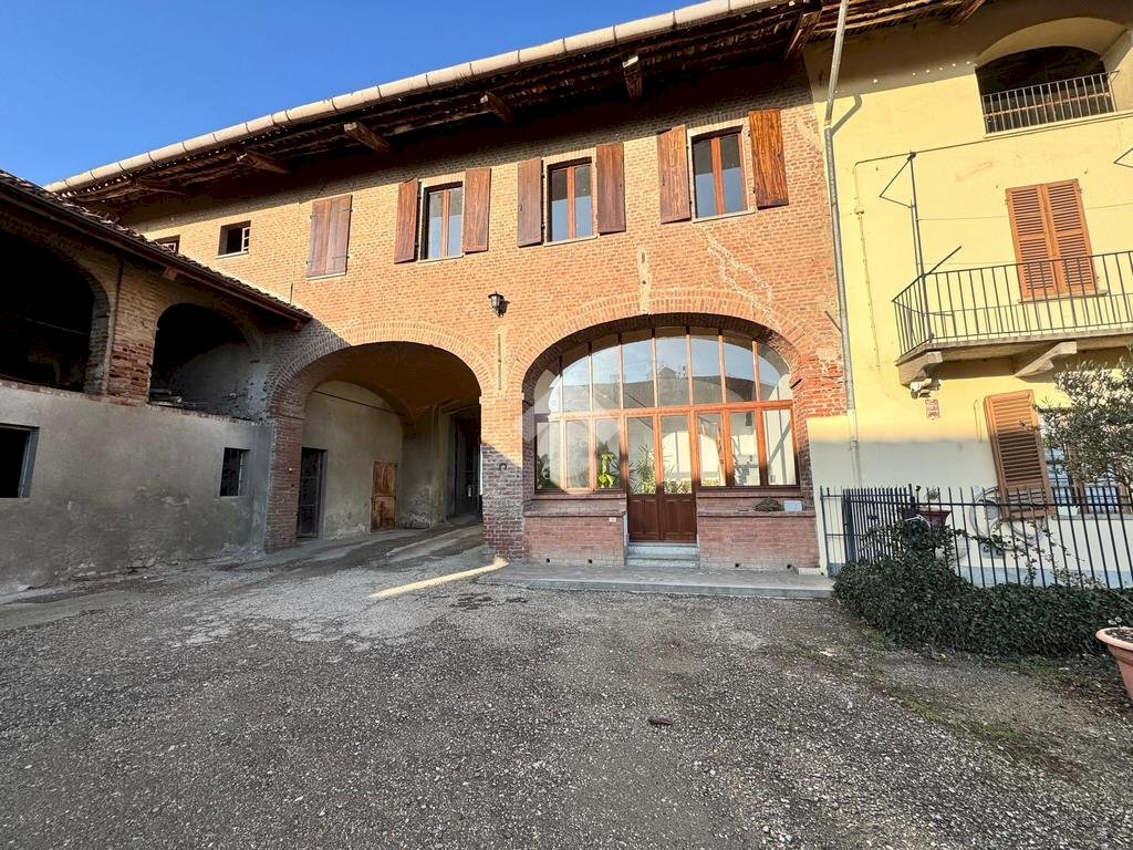 Four-room apartment Regione Canali, Buriasco - photo 2