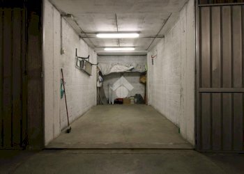 Box Piazza Cavallero, Rivoli - foto 1