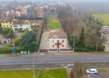 Casa indipendente Via L. Da Vinci, Cadelbosco di Sopra - foto 3