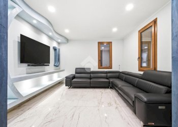 Casa indipendente Via L. Da Vinci, Cadelbosco di Sopra - foto 8