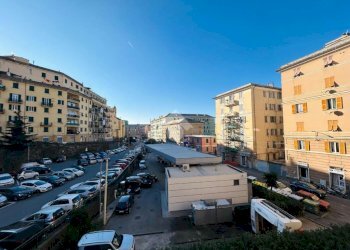Quadrilocale Via Borzoli, Genova (zona Borzoli) - foto 1