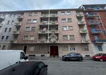 Trilocale Corso Piero Maroncelli 38, Torino (zona Nizza Millefonti) - foto 1