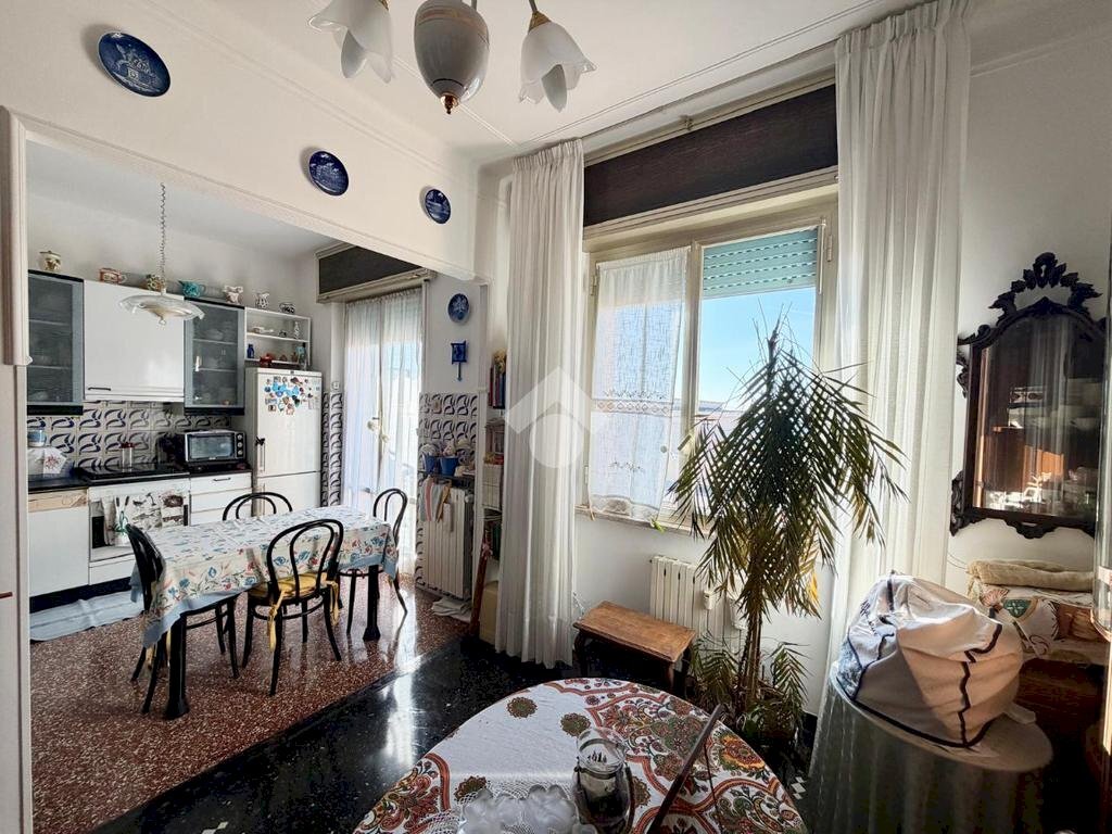 Four-room apartment Via Coronata, Genova (neighborhood Coronata) - photo 2