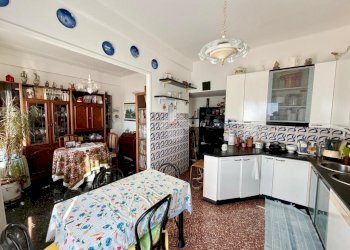Four-room apartment Via Coronata, Genova (neighborhood Coronata) - photo 4