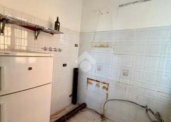 Quadrilocale Via Umberto Bertolotti, Genova (zona Cornigliano) - foto 10