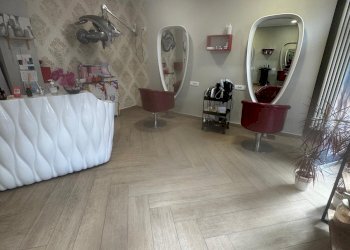 Parrucchieri Uomo - Donna piazza Leonardo da Vinci, Asti - foto 1