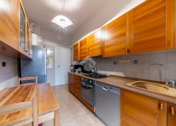 Three-room apartment Strada Antonio Zarotto, Parma (neighborhood Lubiana) - photo 5