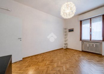 Three-room apartment Strada Antonio Zarotto, Parma (neighborhood Lubiana) - photo 7