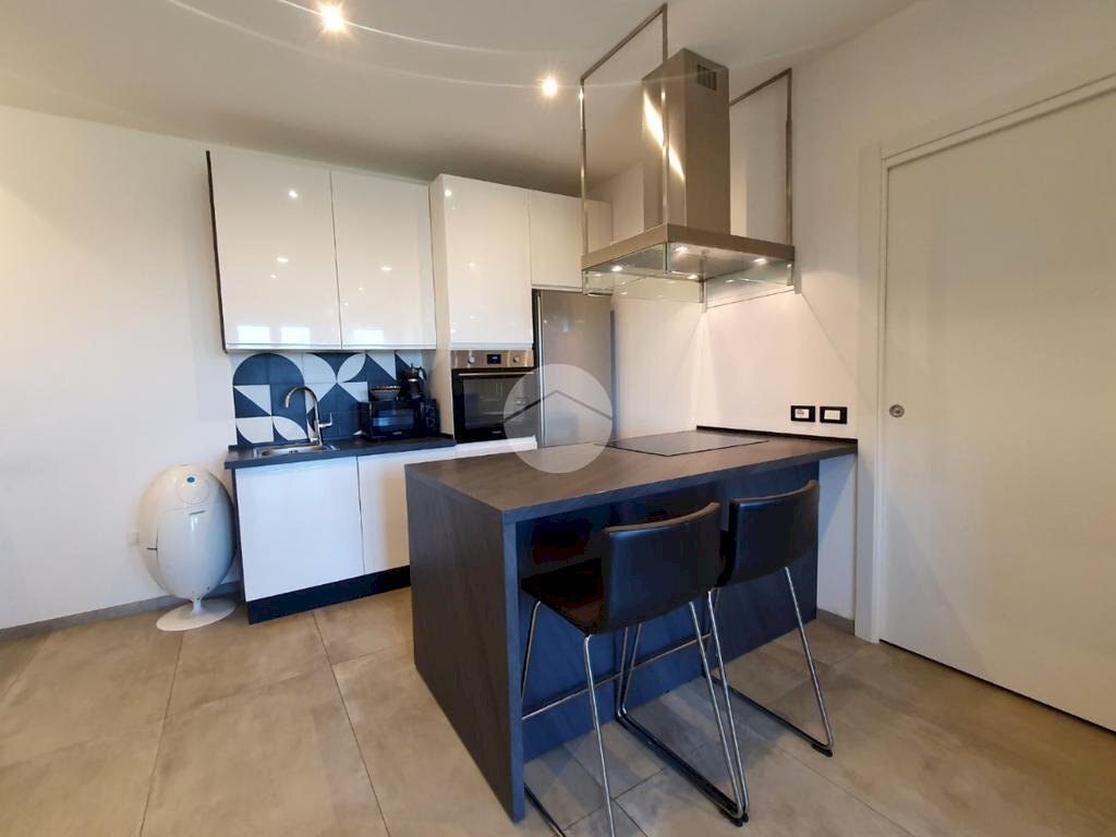 Three-room apartment Via Dante Alighieri, Cesenatico - photo 3