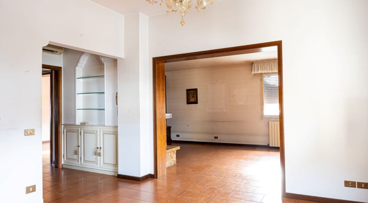 Villa Modena - foto 1