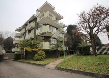 Two-room apartment Via Pace, Rho - photo 1