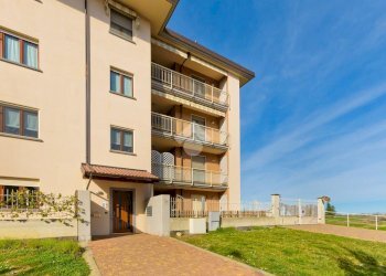 Three-room apartment Via dei prati, Savigliano - photo 1