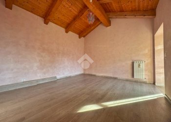 Casa semi indipendente Via S. Lucia, Val della Torre - foto 4