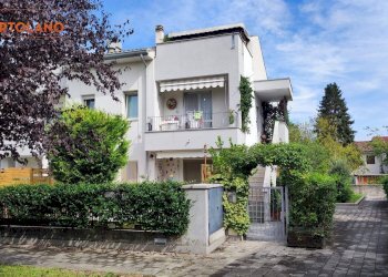 Foto 1 - Trilocale Via del Cotonificio
 
2, Ronchi dei Legionari - foto 1