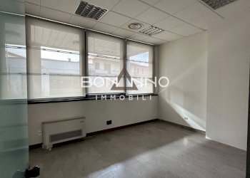 Foto 12 - Office VIA ROMA
 
19, Loria - photo 12