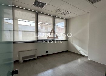 Foto 13 - Office VIA ROMA
 
19, Loria - photo 13