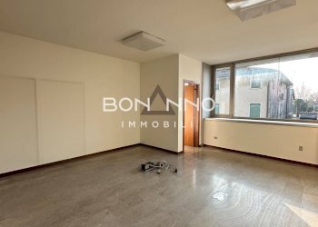 Foto 17 - Office VIA ROMA
 
19, Loria - photo 17