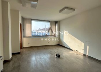 Foto 21 - Office VIA ROMA
 
19, Loria - photo 21