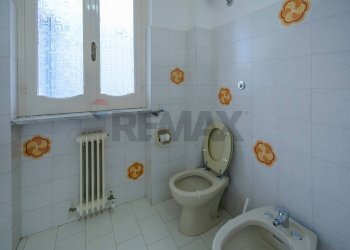 Bagno - Appartamento Via Metastasio
 
40, Palo del Colle - foto 6