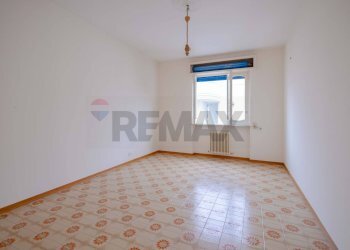 Stanza vuota - Appartamento Via Metastasio
 
40, Palo del Colle - foto 12