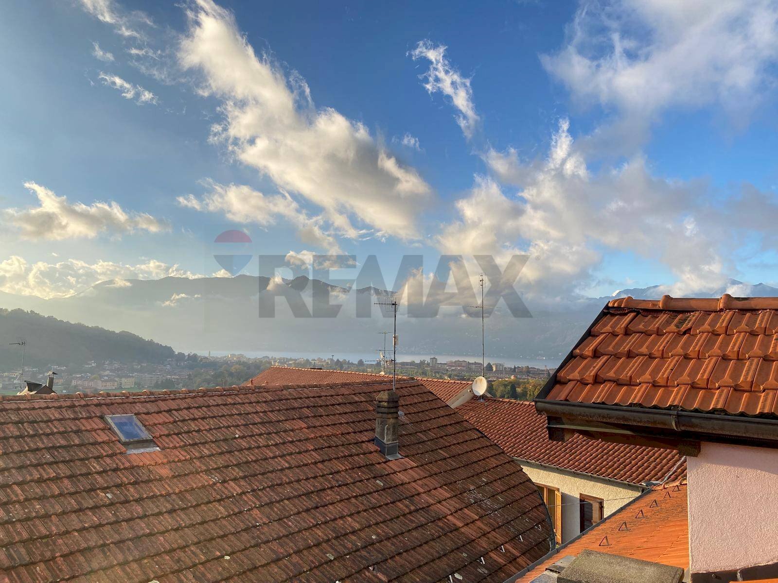 Terrazza - Casa indipendente La Pezza
 
9, Luino - foto 1