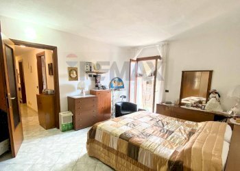Camera / camera da letto - Casa indipendente La Pezza
 
9, Luino - foto 18