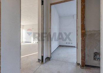 Stanza vuota - Villa Leggiuno - foto 4