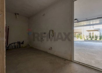 Stanza vuota - Villa Leggiuno - foto 15