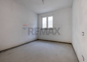 Stanza vuota - Villa Leggiuno - foto 24