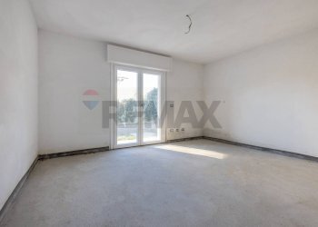 Stanza vuota - Villa Leggiuno - foto 25