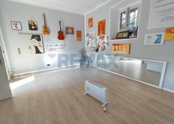 Stanza vuota - Casa indipendente via Varese
 
5, Laveno-Mombello - foto 27