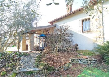 Casa all\'aperto - Casa indipendente via Reno
 
2, Laveno-Mombello - foto 4