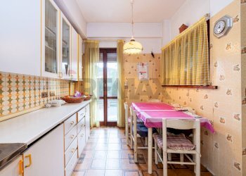 Cucina - Casa semi indipendente Via Alcmane, Roma - foto 7