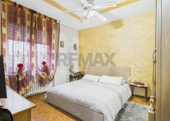 Camera / camera da letto - Three-room apartment via generale dalla chiesa
 
34, Voghera - photo 7