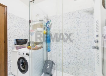 Lavanderia - Three-room apartment via generale dalla chiesa
 
34, Voghera - photo 10