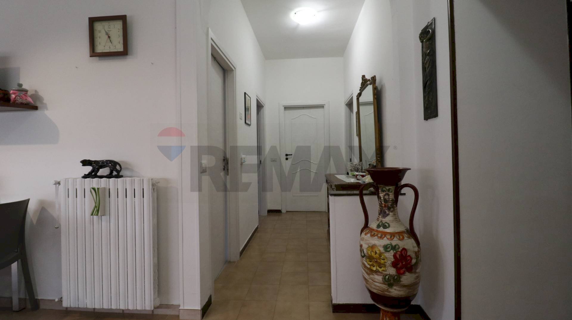 Hall / corridoio - Appartamento Matera - foto 2