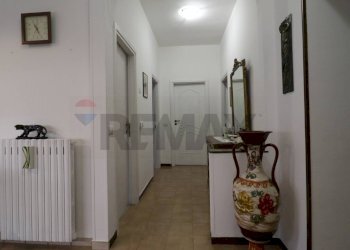 Hall / corridoio - Appartamento Matera - foto 2