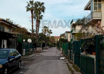 Edificio all\'aperto - Semi-detached house Via Spiaggia VII Traversa
10, Mascali - photo 3