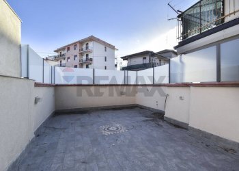 Terrazza - Casa semi indipendente Via Belsito
 
14, Misterbianco - foto 3