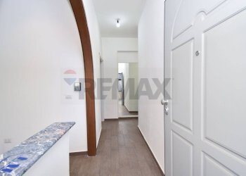 Hall / corridoio - Casa semi indipendente Via Belsito
 
14, Misterbianco - foto 6